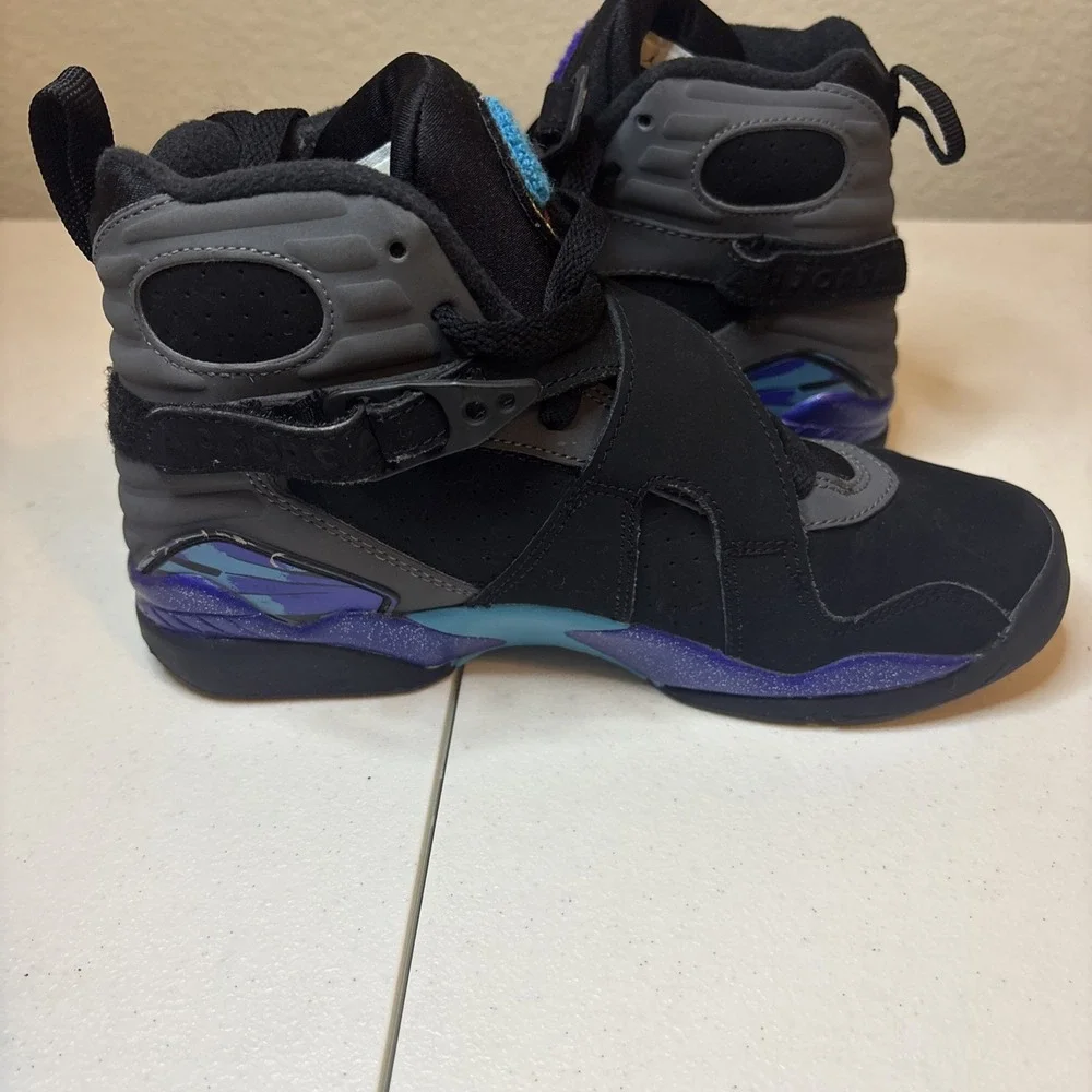 Size 4Y- Jordan 8 Retro‎ 2015 Mid Aqua NO BOX